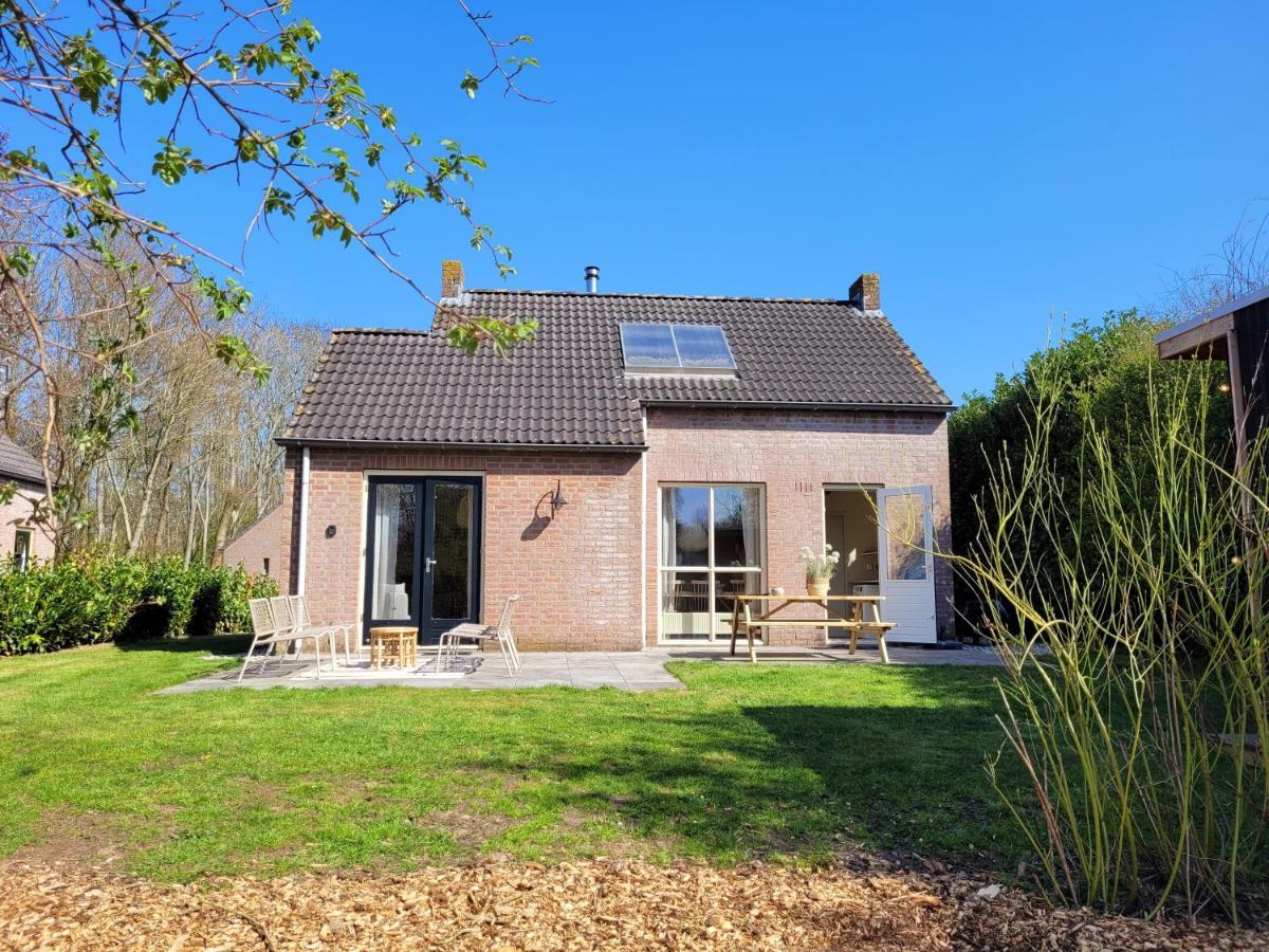 Bohemian Wellness Met Hottub & Sauna Ewijk Exterior foto